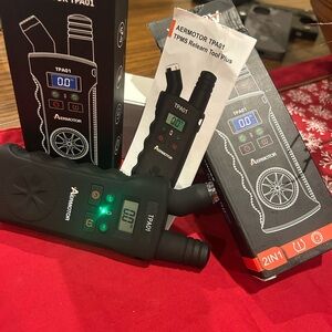 Black TPMS Relearn Tool TPA01